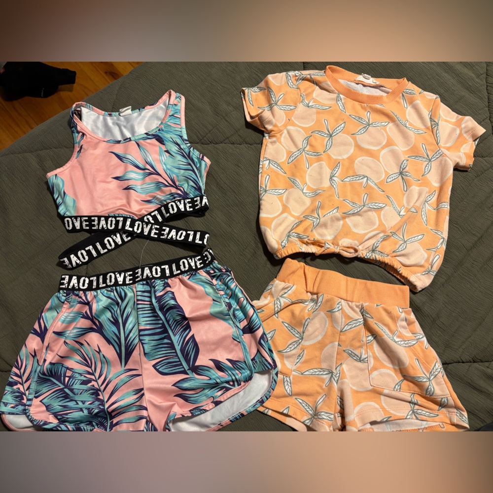 SHEIN Pink and Blue Kids Matching Set